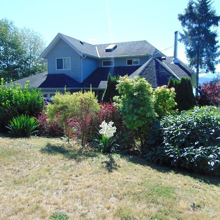 The Oceanfront Inn On Stephens Bay Coal Harbour Zewnętrze zdjęcie